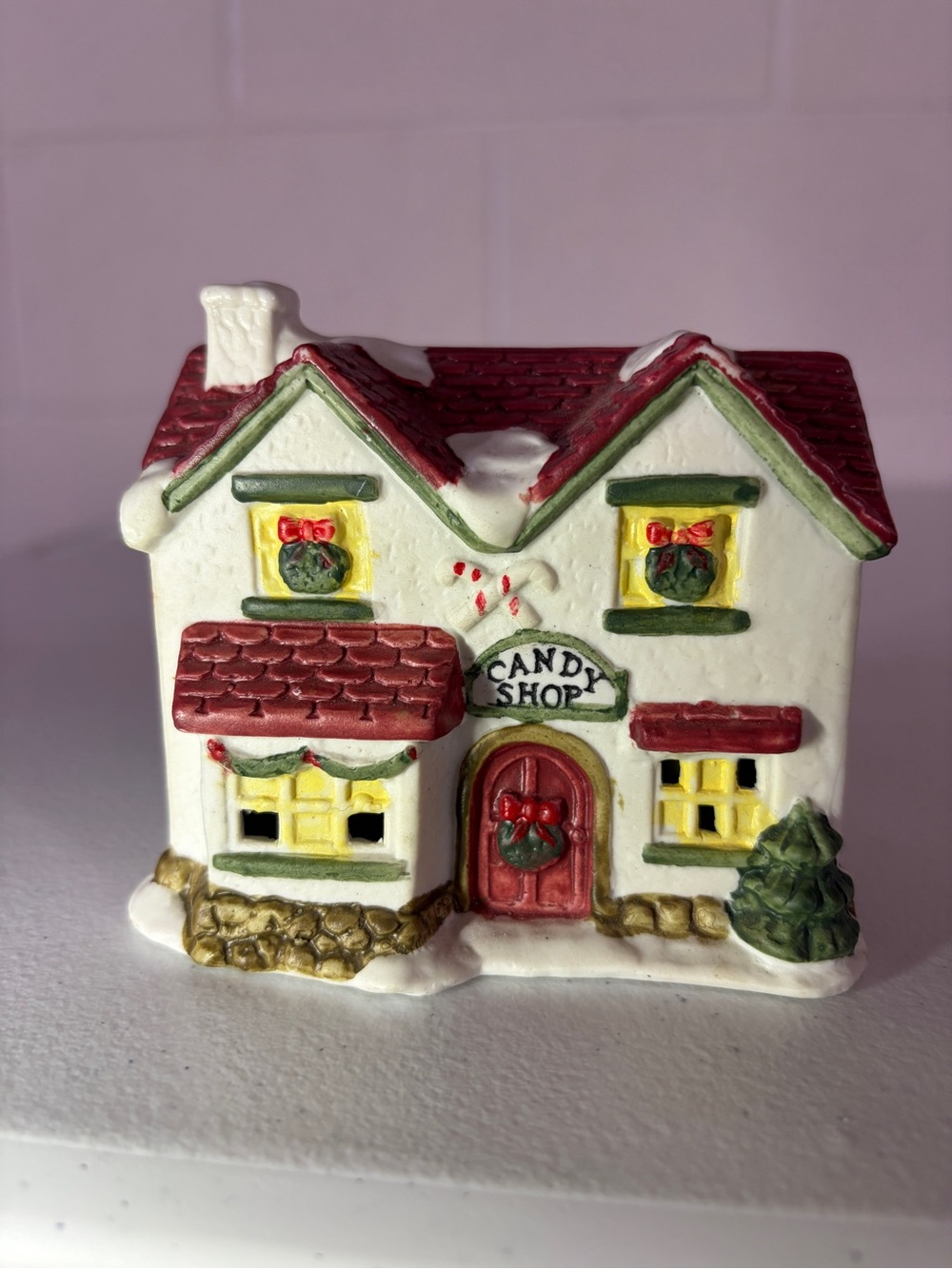 VTG Yi Cheing 1993 Ceramic Christmas Village Candy Shop House Multicolor Painted
